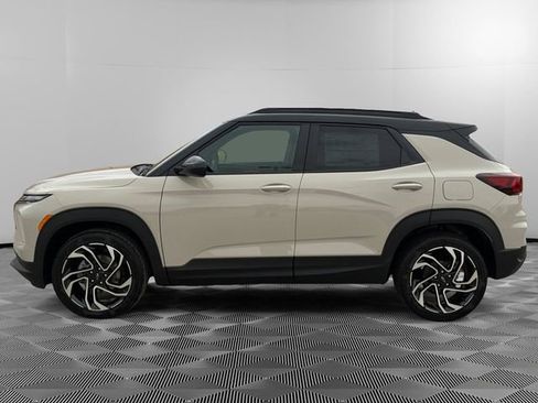 New 2026 Chevrolet TrailBlazer RS w/ Convenience Package AWD/4WD image 2
