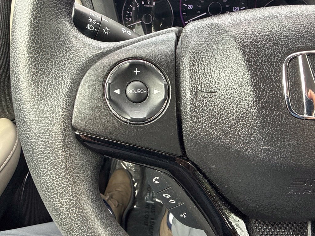 Used 2019 Honda HR-V LX image 19
