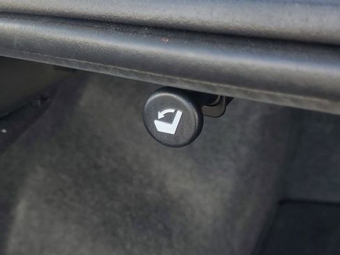 Used 2023 Nissan Altima 2.5 SV image 9