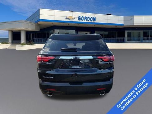 Used 2023 Chevrolet Traverse LT image 4