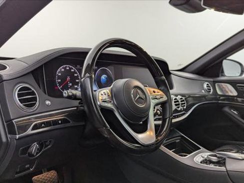 Used 2018 Mercedes-Benz S 450 Sedan image 24