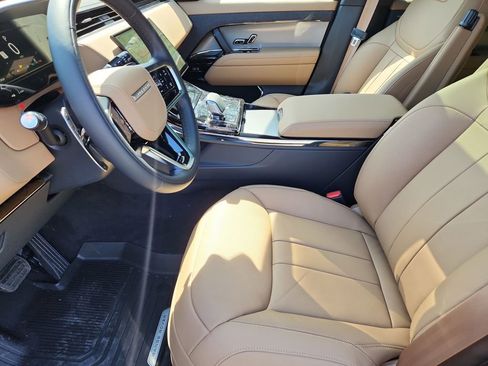 New 2026 Land Rover Range Rover Sport SE AWD/4WD image 23
