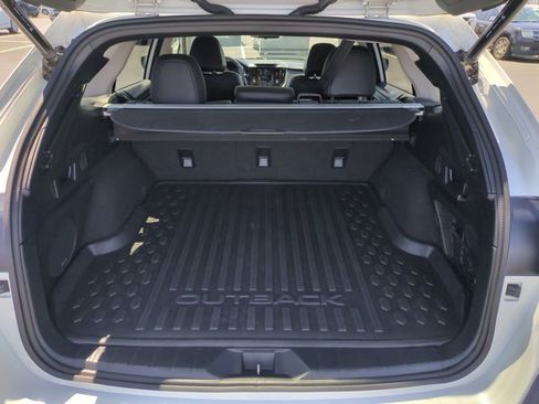 Used 2024 Subaru Outback Touring XT AWD/4WD image 6