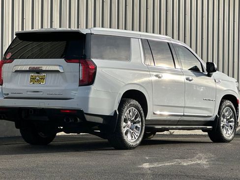 Used 2021 GMC Yukon XL Denali image 4