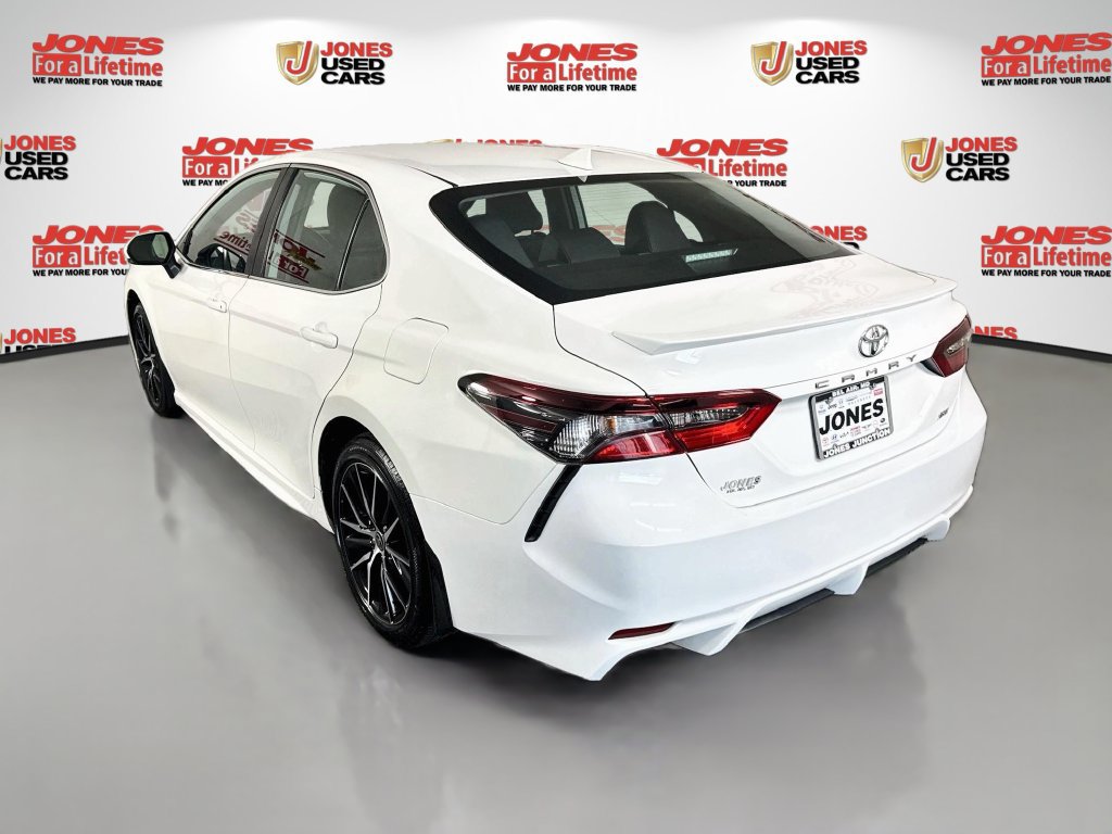 Certified 2024 Toyota Camry SE FWD image 2