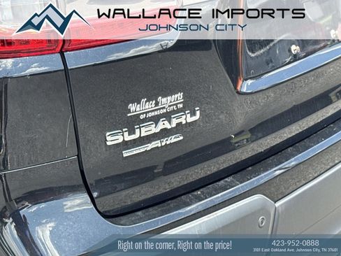 Used 2022 Subaru Ascent Limited AWD/4WD image 12