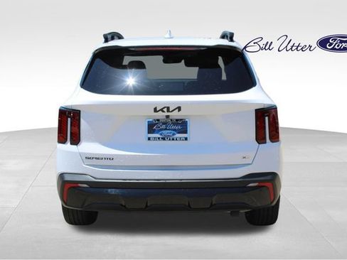 Used 2026 Kia Sorento SX AWD/4WD image 6