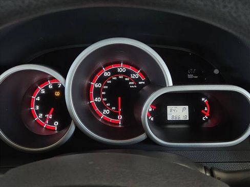 Used 2011 Toyota Matrix w/ Matrix Sport Pkg FWD image 11