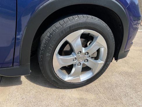 Used 2016 Honda HR-V EX image 16