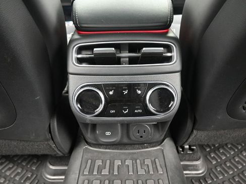 Used 2022 Genesis GV70 3.5T Sport w/ Sport Prestige Package image 16