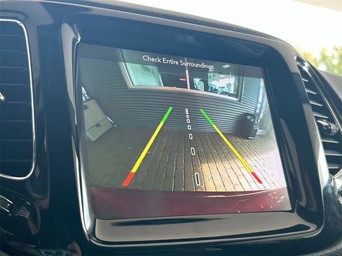 Used 2018 Jeep Compass Limited w/ Navigation Group image 28