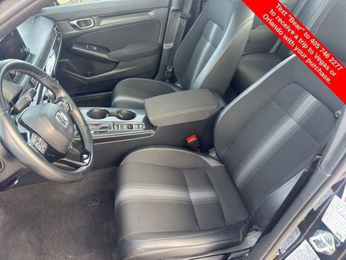 Used 2025 Honda Civic Sport image 16