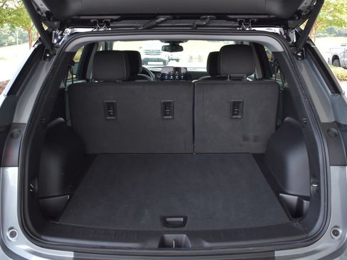 New 2026 Chevrolet Blazer LT w/ Convenience Package FWD image 11