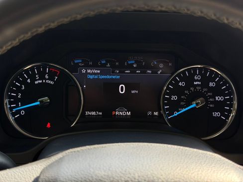 Used 2021 Ford Expedition Platinum RWD image 23