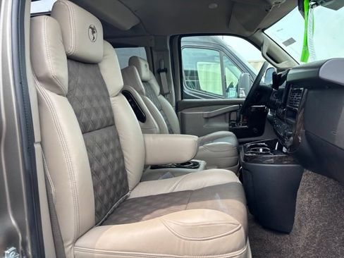 New 2026 GMC Savana 2500 Extended w/ Driver Convenience Package RWD image 21