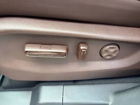 New 2026 Honda Odyssey Touring image 10