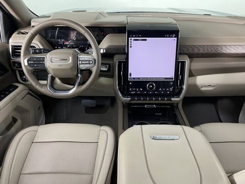Used 2025 GMC Yukon Denali image 14
