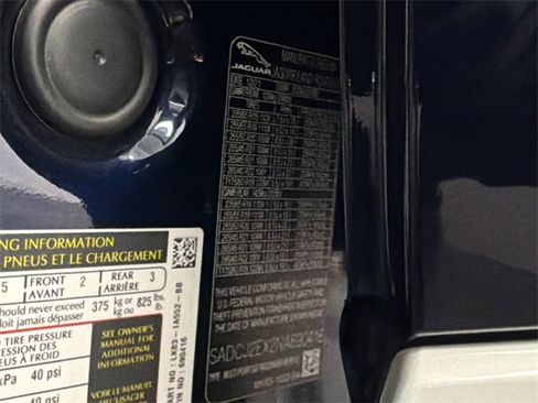 Used 2022 Jaguar F-PACE S image 39