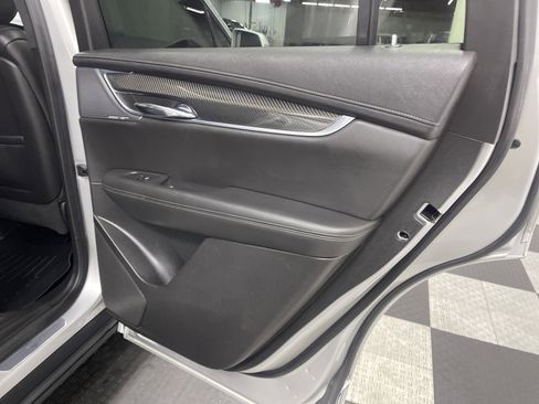 Used 2020 Cadillac XT6 Sport image 19