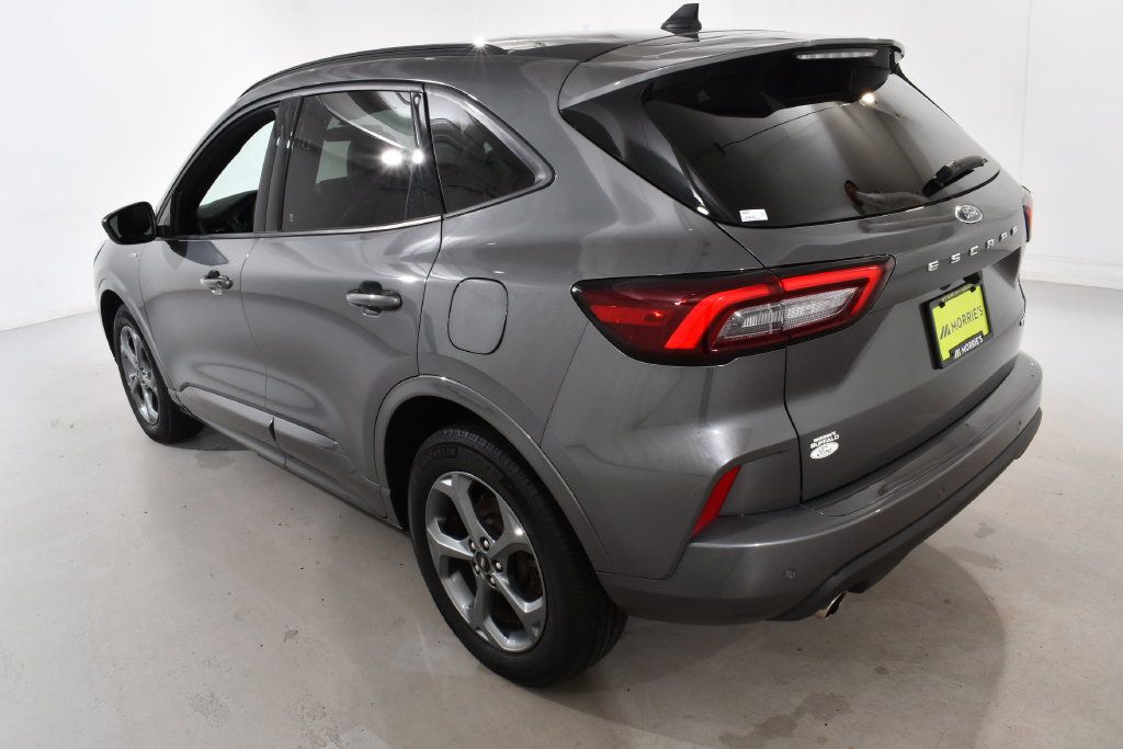 Used 2023 Ford Escape ST-Line w/ Tech Pack #1 AWD/4WD image 15