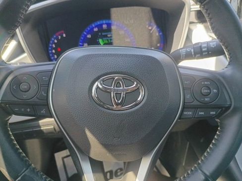 Used 2022 Toyota Corolla XSE image 23