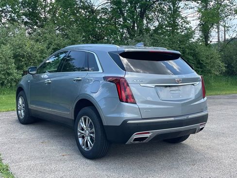 Used 2023 Cadillac XT5 Premium Luxury w/ LPO, Floor Liner Package AWD/4WD image 5