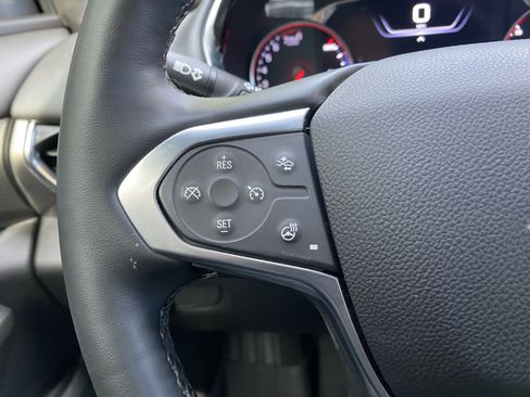 Used 2023 Chevrolet Traverse Premier image 19