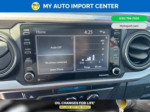 Used 2022 Toyota Tacoma SR5 AWD/4WD image 21