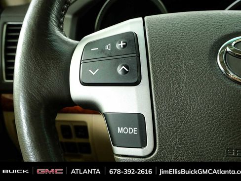 Used 2015 Toyota Land Cruiser AWD/4WD image 11