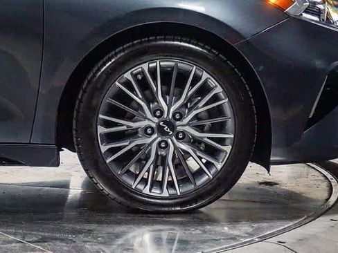 Used 2023 Kia Forte GT-Line image 6