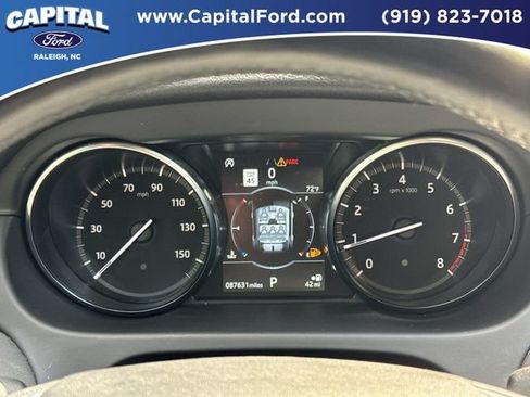 Used 2019 Land Rover Discovery Sport HSE AWD/4WD image 26