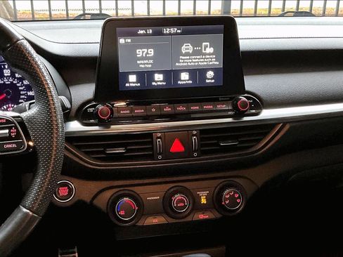 Used 2020 Kia Forte GT-Line image 6