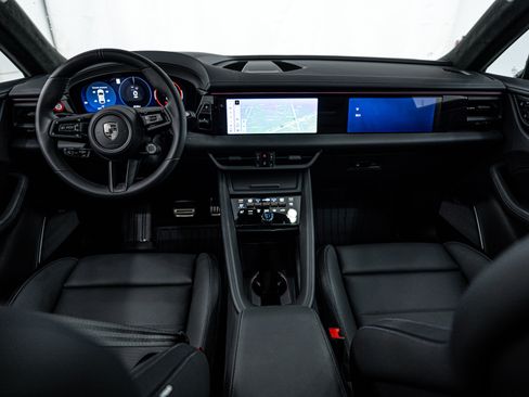 New 2025 Porsche Macan Turbo Electric image 10