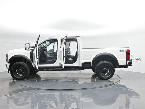 Used 2024 Ford F250 Lariat w/ Lariat Ultimate Package AWD/4WD image 36