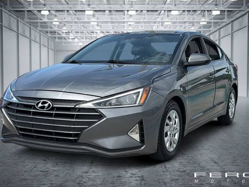Used 2020 Hyundai Elantra SE FWD image 1
