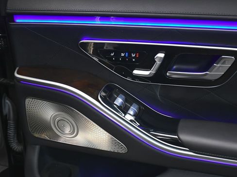 Used 2023 Mercedes-Benz S 580 4MATIC Sedan image 18