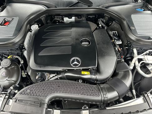 Used 2022 Mercedes-Benz GLC 300 image 18