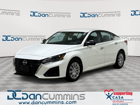 Used 2024 Nissan Altima 2.5 S FWD image 1