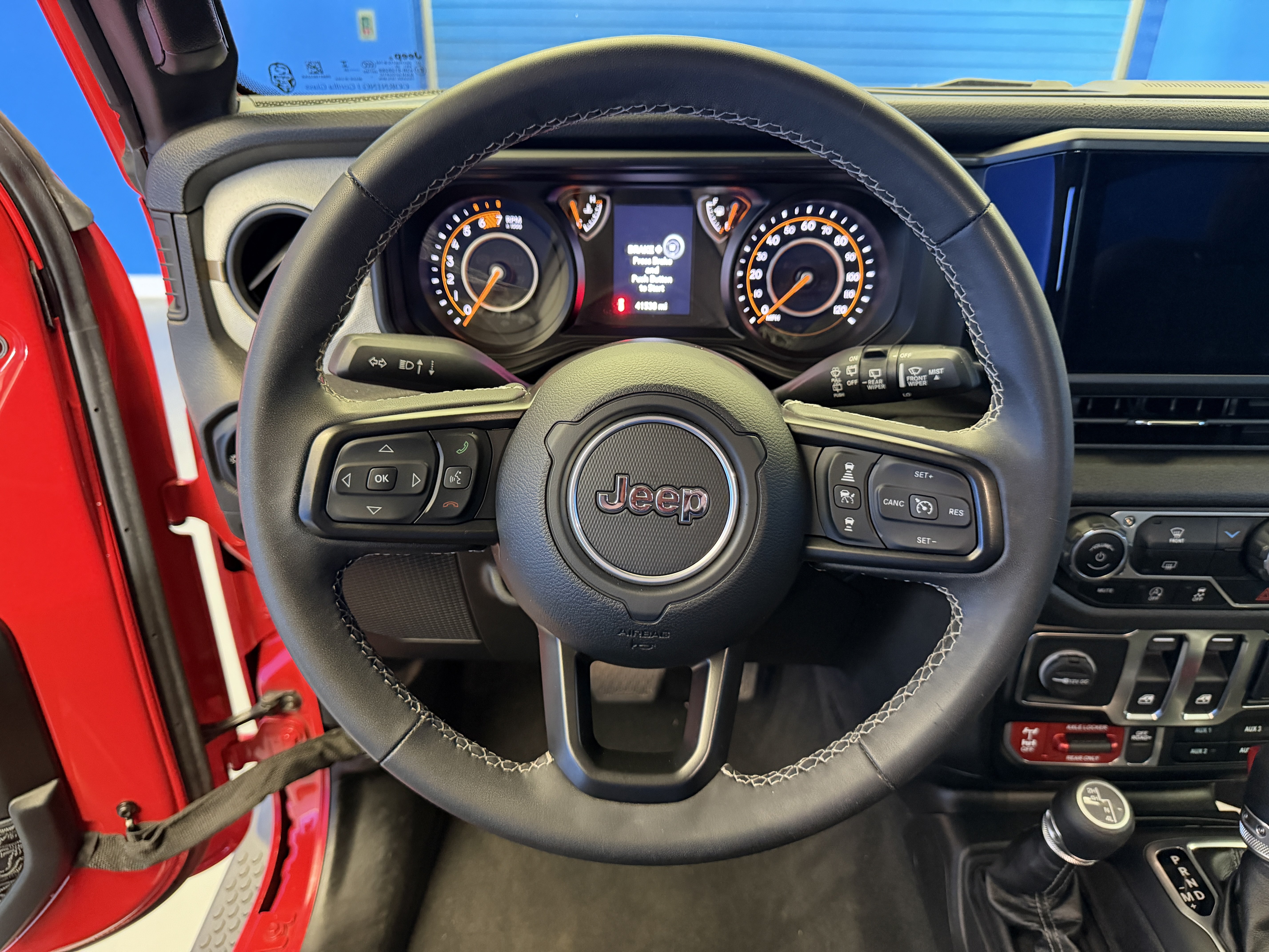 Used 2025 Jeep Wrangler Sport AWD/4WD image 14
