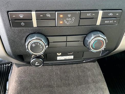 Used 2012 Ford F150 XLT w/ XLT Convenience Pkg image 31