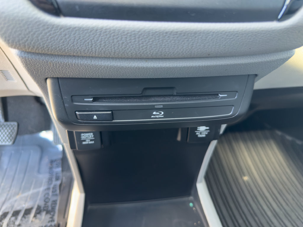 Used 2018 Honda Odyssey Elite image 30