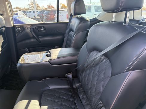 Used 2023 Nissan Armada Platinum w/ Captain's Chairs Package image 19