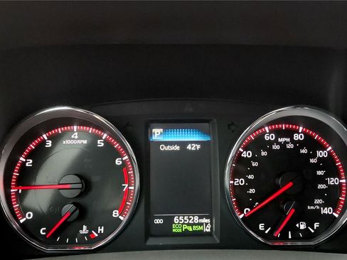 Used 2017 Toyota RAV4 SE w/ Power Extra Value Package image 27