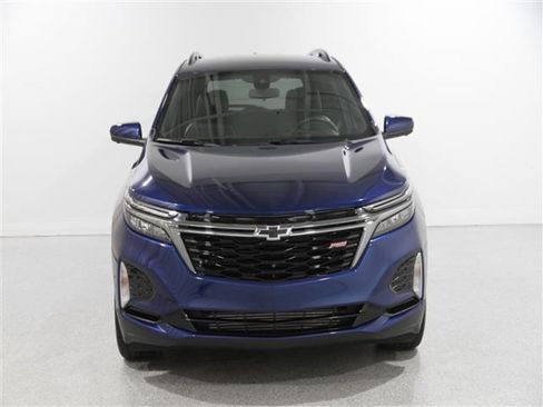 Used 2022 Chevrolet Equinox RS w/ RS Leather Package image 2