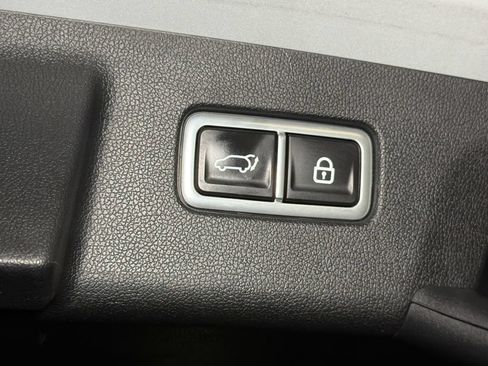 Certified 2022 Kia Sorento X-Line EX AWD/4WD image 7