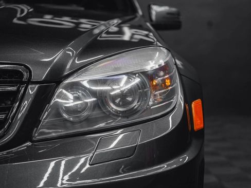 Used 2010 Mercedes-Benz C 63 AMG Sedan image 13