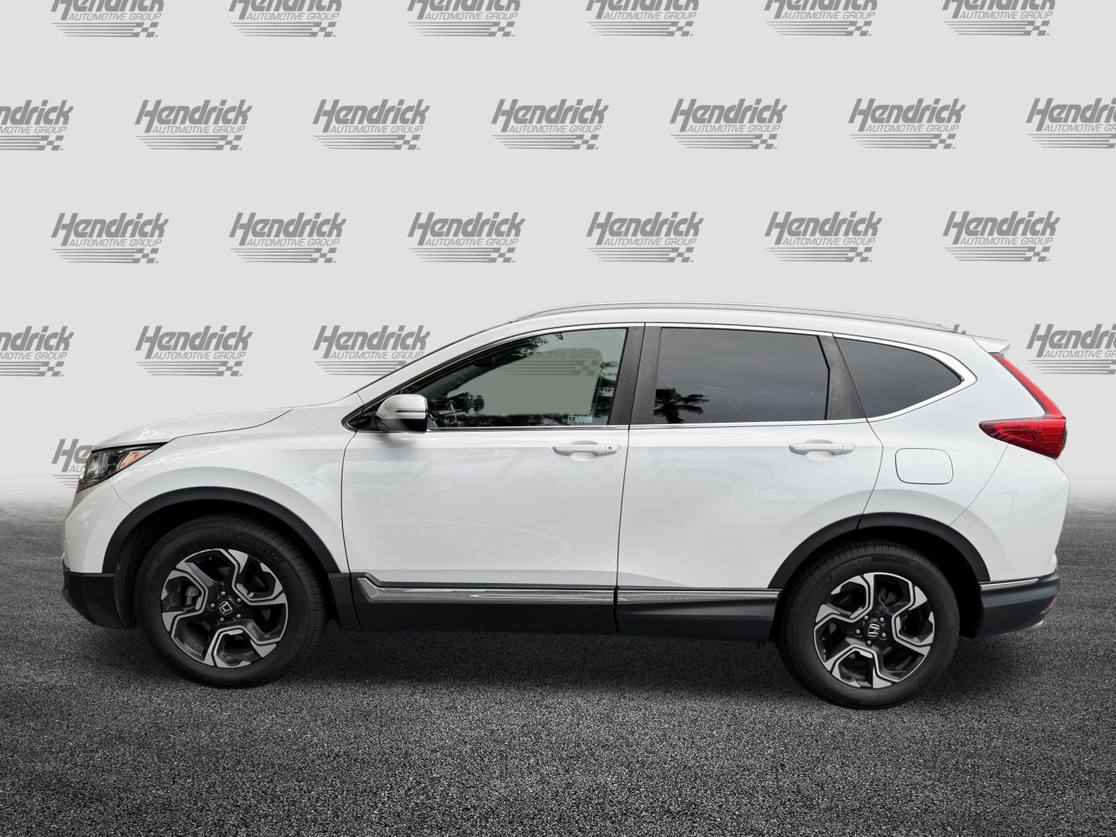 Used 2019 Honda CR-V Touring image 6