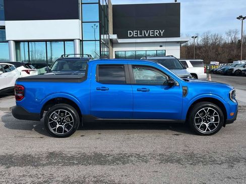 Used 2025 Ford Maverick Lariat image 26
