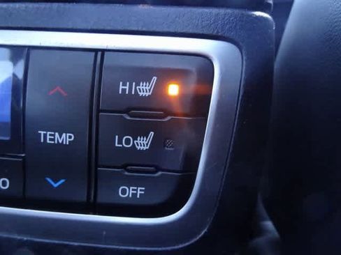 Used 2014 Toyota Highlander Limited Platinum image 13