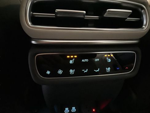 New 2026 Genesis GV80 3.5T e-SC AWD/4WD image 21